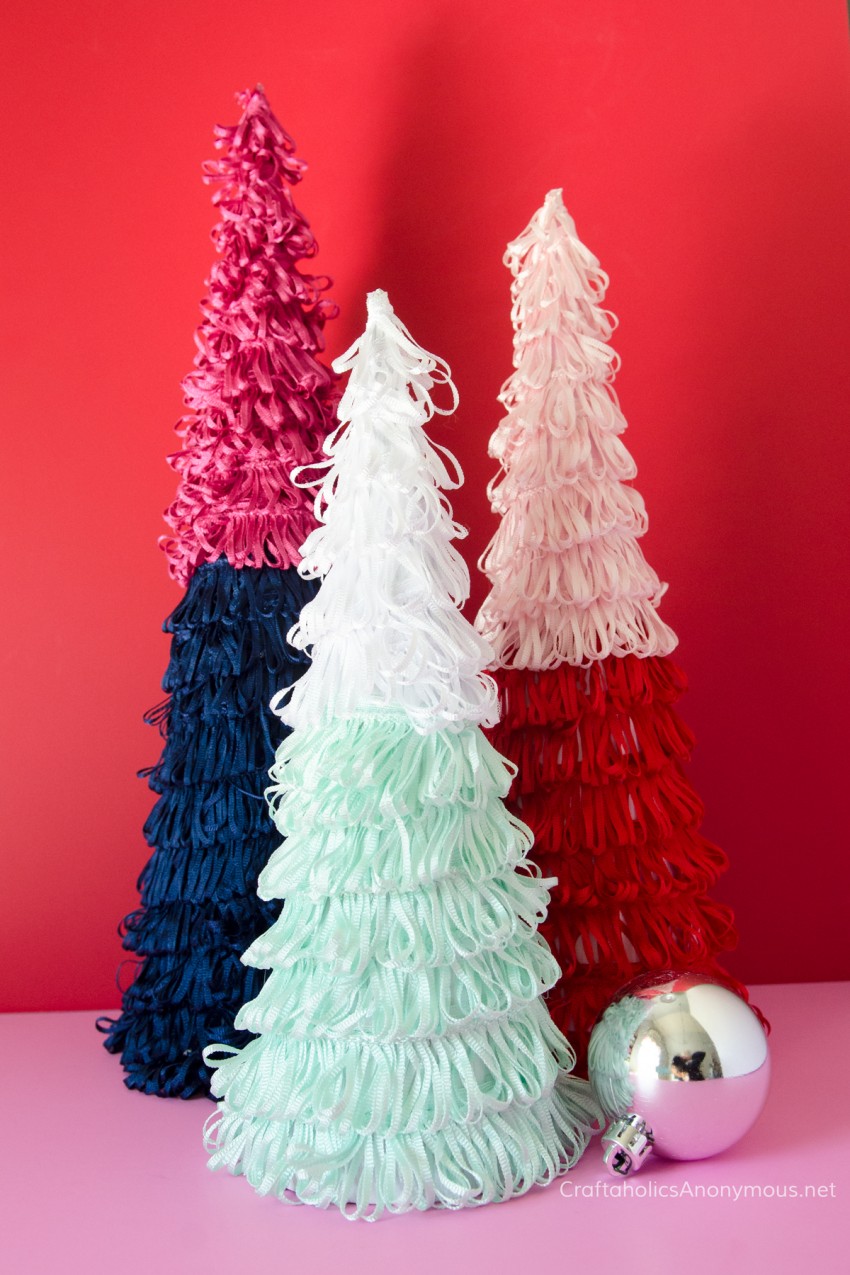 Color block modern Christmas tree craft idea 
