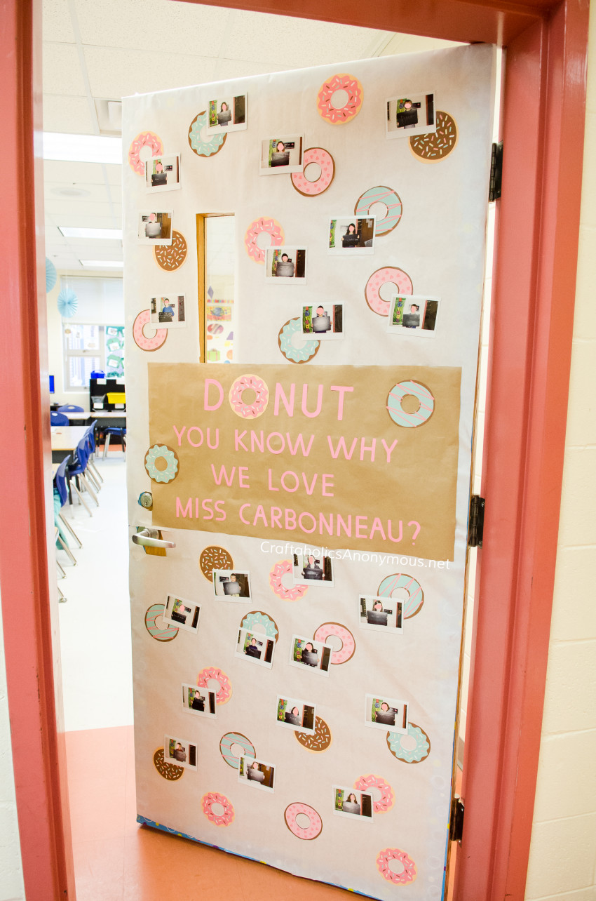 Teacher Appreciation Donut Door Decor idea