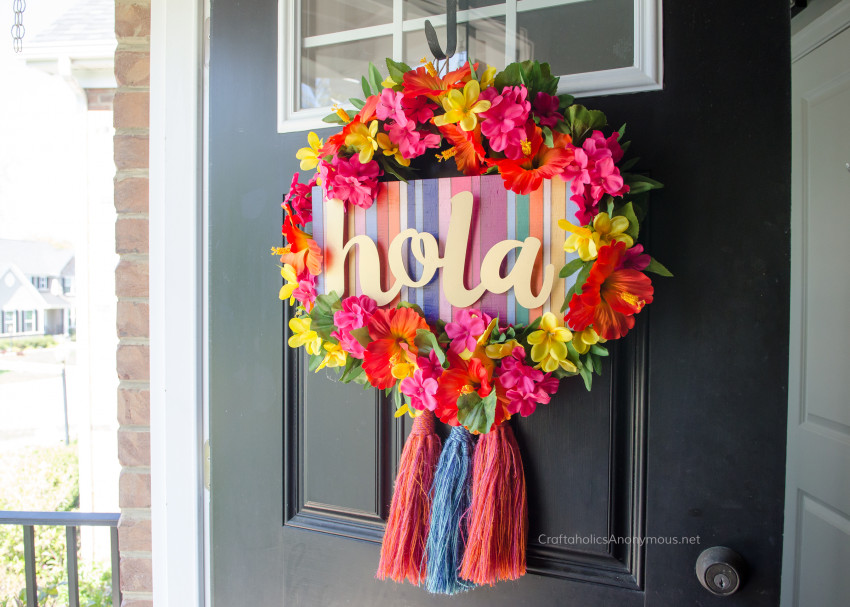 fiesta-wreath-black-door2