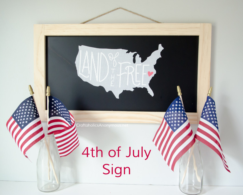 4th of July DIY Decor idea - Farmhouse Sign tutorial - Land of the Free stripes