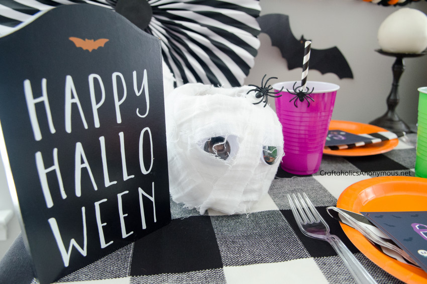 Halloween Party ideas :: Monster Manners dinner for kids